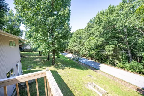 Exterior - 35 Hilltop Ln, Branson, MO 65616 photo 6 of 7