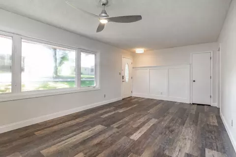 Living - 35 Hilltop Ln, Branson, MO 65616 photo 1 of 5