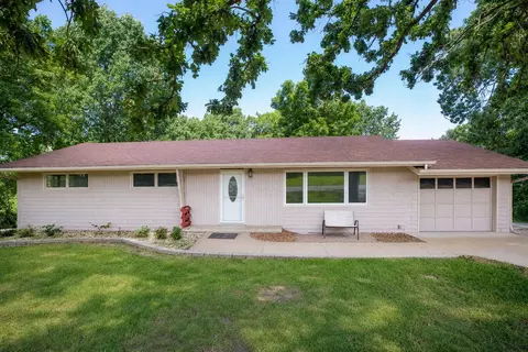 Exterior - 35 Hilltop Ln, Branson, MO 65616 photo 7 of 7