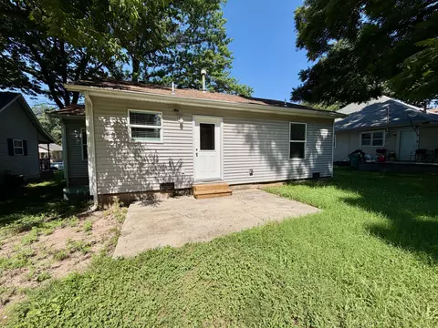 Exterior - 1120 N Rogers Ave, Springfield, MO 65802 photo 2 of 5