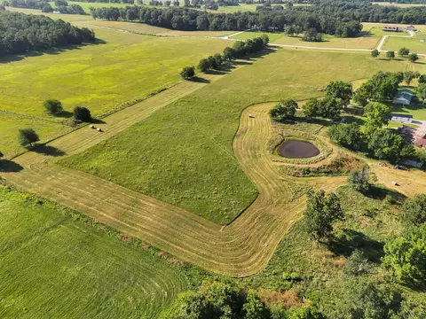 2 W Farm Road 194, Billings, MO 65610