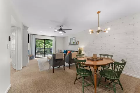 Dining - 146 Bunker Ridge Dr #10, Branson, MO 65616 photo 3 of 3