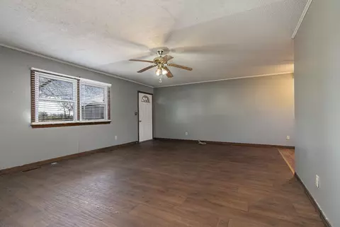 101 S Norma St, Exeter, MO 65647 photo 5