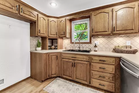 Kitchen - 908 Domino Ct, Nixa, MO 65714 photo 2 of 3