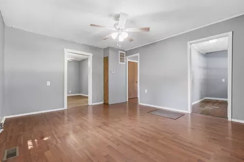 921 W Chicago St, Springfield, MO 65803 photo 4