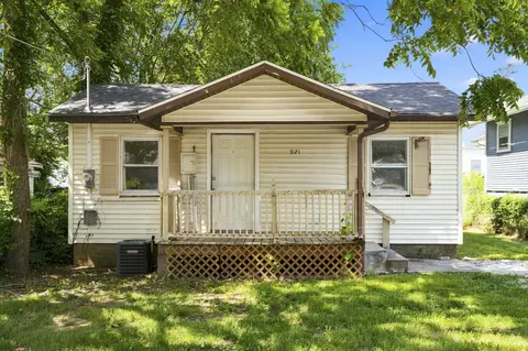 921 W Chicago St, Springfield, MO 65803 photo 1