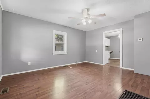 921 W Chicago St, Springfield, MO 65803 photo 3