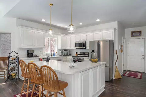 Kitchen - 4868 E Utica St, Springfield, MO 65809 photo 2 of 6