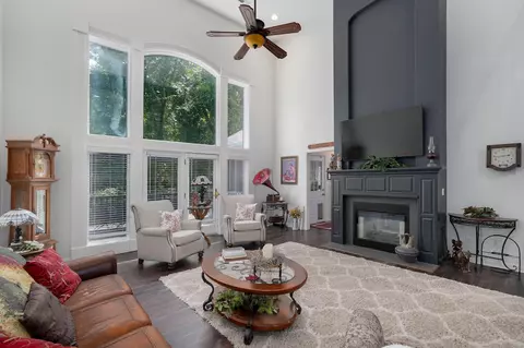 Other - 4868 E Utica St, Springfield, MO 65809 photo 1 of 17