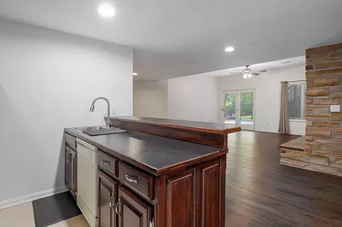 Living - 4868 E Utica St, Springfield, MO 65809 photo 11 of 12