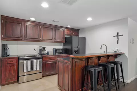 Kitchen - 4868 E Utica St, Springfield, MO 65809 photo 6 of 6