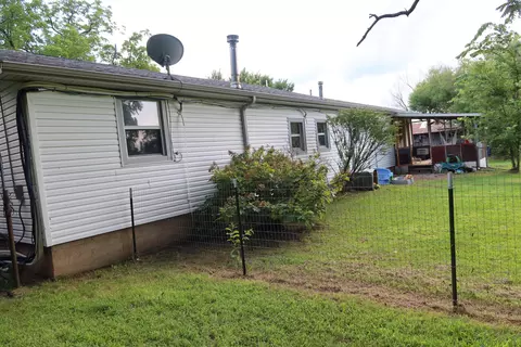Exterior - 28076 Kings River Rd, Shell Knob, MO 65747 photo 4 of 8