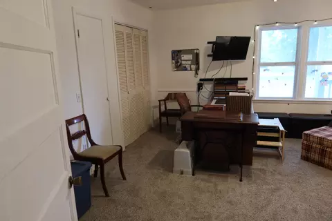 Bedroom - 28076 Kings River Rd, Shell Knob, MO 65747 photo 2 of 3