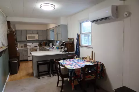 Dining - 28076 Kings River Rd, Shell Knob, MO 65747 photo 1 of 1