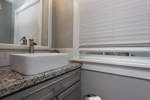 Bath - 1460 E Grand St, Springfield, MO 65804 photo 1 of 2