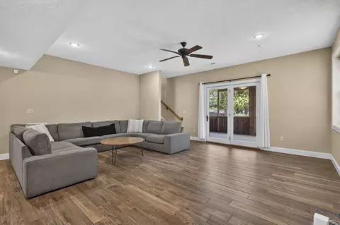 Living - 5079 E Farm Road 122, Springfield, MO 65802 photo 4 of 7