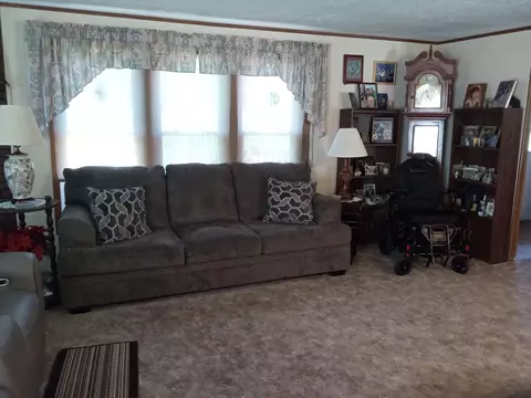 Living - 2422 State Highway 73, Tunas, MO 65764 photo 2 of 3