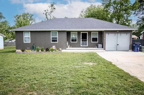 715 Hooker Dr, Buffalo, MO 65622 photo 1