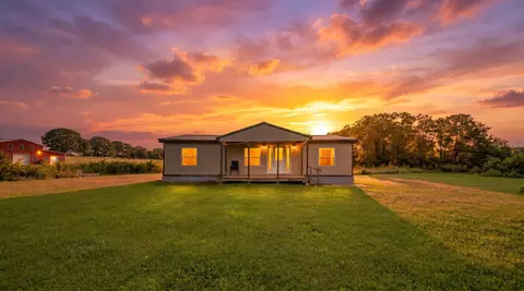 4738 County Road 1690, Pomona, MO 65789