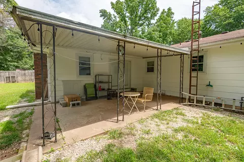Exterior - 405 Watson St, Willard, MO 65781 photo 4 of 7