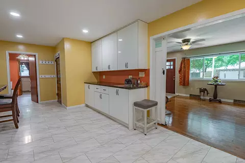 Entry Way - 405 Watson St, Willard, MO 65781 photo 2 of 2