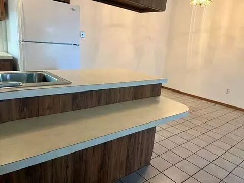 Kitchen - 518 E 520 E Jewett Pl, Springfield, MO 65807 photo 3 of 4