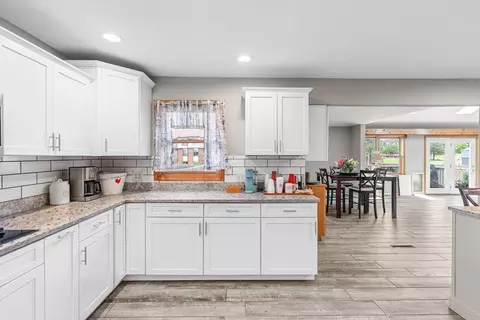 Kitchen - 539 Erie St, Springfield, MO 65807 photo 6 of 6