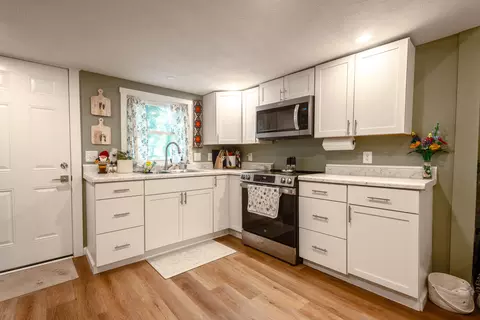207 N Maple St, Monett, MO 65708 photo 6