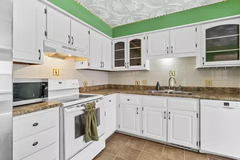 1710 W Whiteside St, Springfield, MO 65807 photo 16