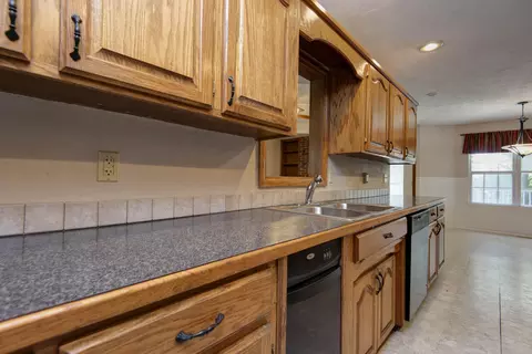 Kitchen - 4336 W 3rd St, Battlefield, MO 65619 photo 5 of 5