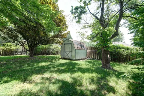 Exterior - 4336 W 3rd St, Battlefield, MO 65619 photo 6 of 7