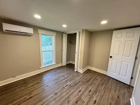 Bedroom - 701 Oak St, Cabool, MO 65689 photo 4 of 5