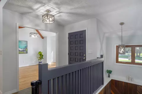Entry Way - 5201 S Timberlake Dr, Springfield, MO 65804 photo 2 of 2