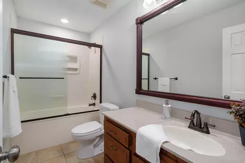 Bath - 5201 S Timberlake Dr, Springfield, MO 65804 photo 1 of 6