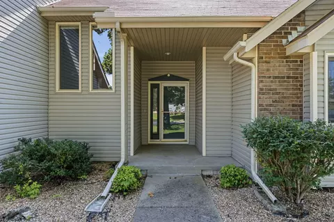 4540 S Sycamore Ave, Springfield, MO 65810 photo 3