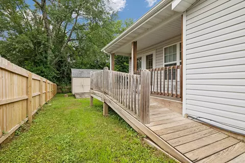 Exterior - 1103 S Overhill Ave, Springfield, MO 65802 photo 7 of 8