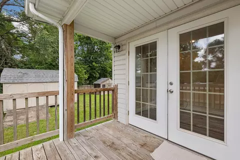 Exterior - 1103 S Overhill Ave, Springfield, MO 65802 photo 5 of 8