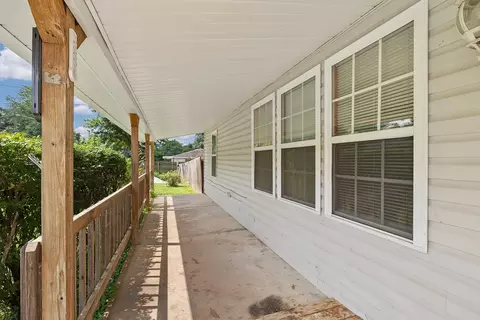 Exterior - 1103 S Overhill Ave, Springfield, MO 65802 photo 2 of 8