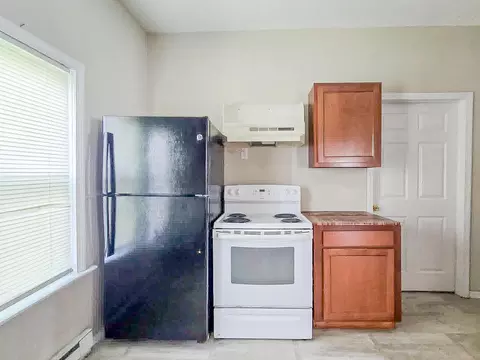 Kitchen - 704 Main St, Cabool, MO 65689 photo 4 of 4