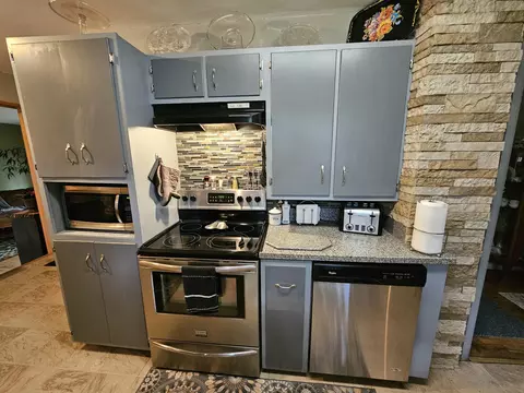 Kitchen - 1157 E Dade 186, Ash Grove, MO 65604 photo 12 of 13