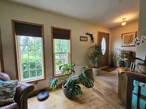 Entry Way - 1157 E Dade 186, Ash Grove, MO 65604 photo 1 of 13