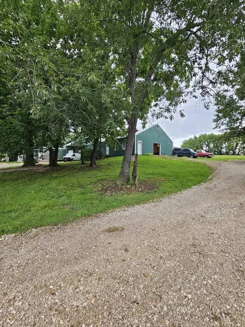 Exterior - 1157 E Dade 186, Ash Grove, MO 65604 photo 33 of 49