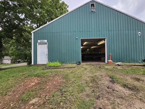Exterior - 1157 E Dade 186, Ash Grove, MO 65604 photo 34 of 49