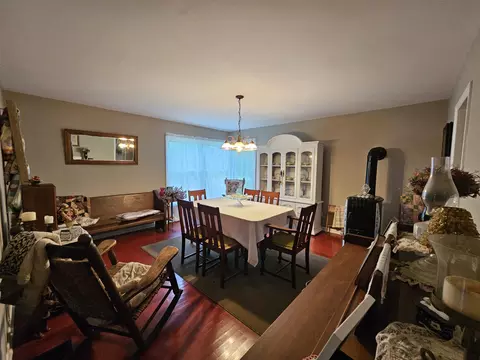 Dining - 1157 E Dade 186, Ash Grove, MO 65604 photo 1 of 5