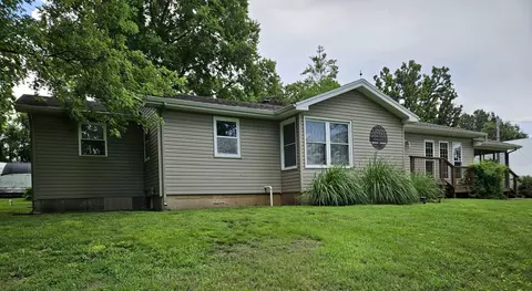 Exterior - 1157 E Dade 186, Ash Grove, MO 65604 photo 6 of 49