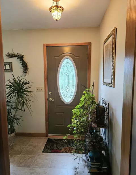 Entry Way - 1157 E Dade 186, Ash Grove, MO 65604 photo 2 of 13