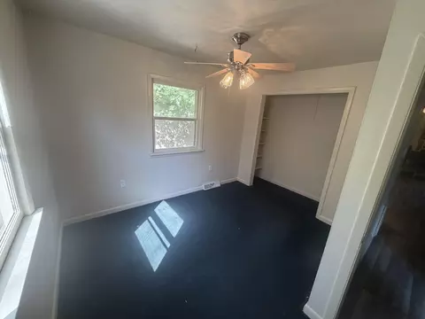 Bedroom - 155 Parmenter Ln, Forsyth, MO 65653 photo 2 of 2