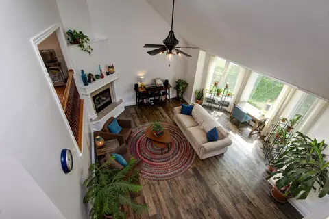 Living - 2343 W Dearborn St, Springfield, MO 65807 photo 5 of 7