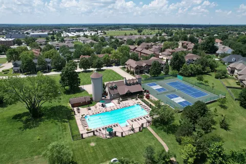 View/Area - 2343 W Dearborn St, Springfield, MO 65807 photo 3 of 3