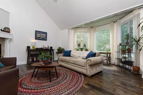 Living - 2343 W Dearborn St, Springfield, MO 65807 photo 2 of 7